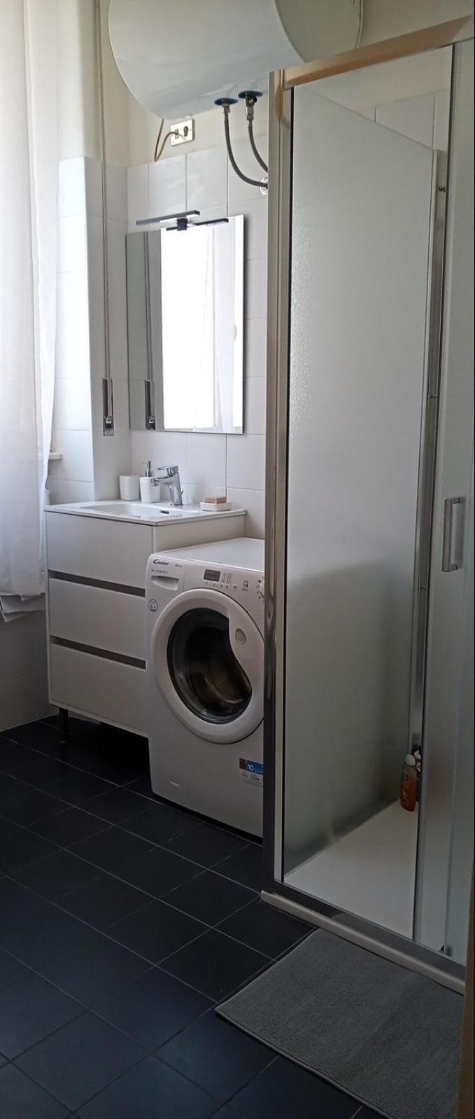 Isola Centro Bilocale Su 2 Livelli Free Wi-fi Appartement